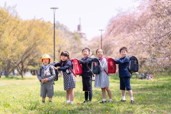 【卒業アルバムとは別に あなただけの思い出アルバム】一番人気！写真がきれいな両面印画紙仕上げソフトカバーA5